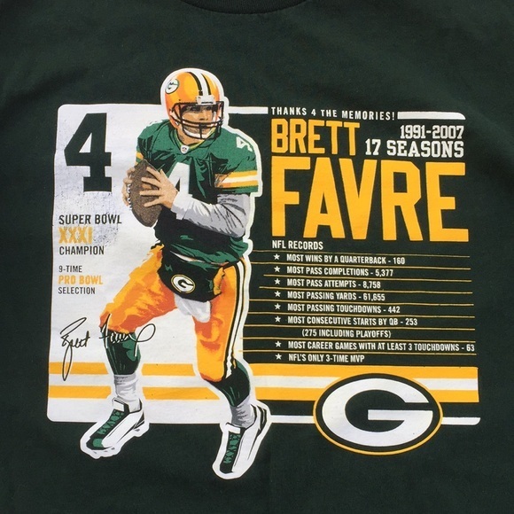 Brett Favre Packers T-Shirt, Size Medium - Picture 2 of 8